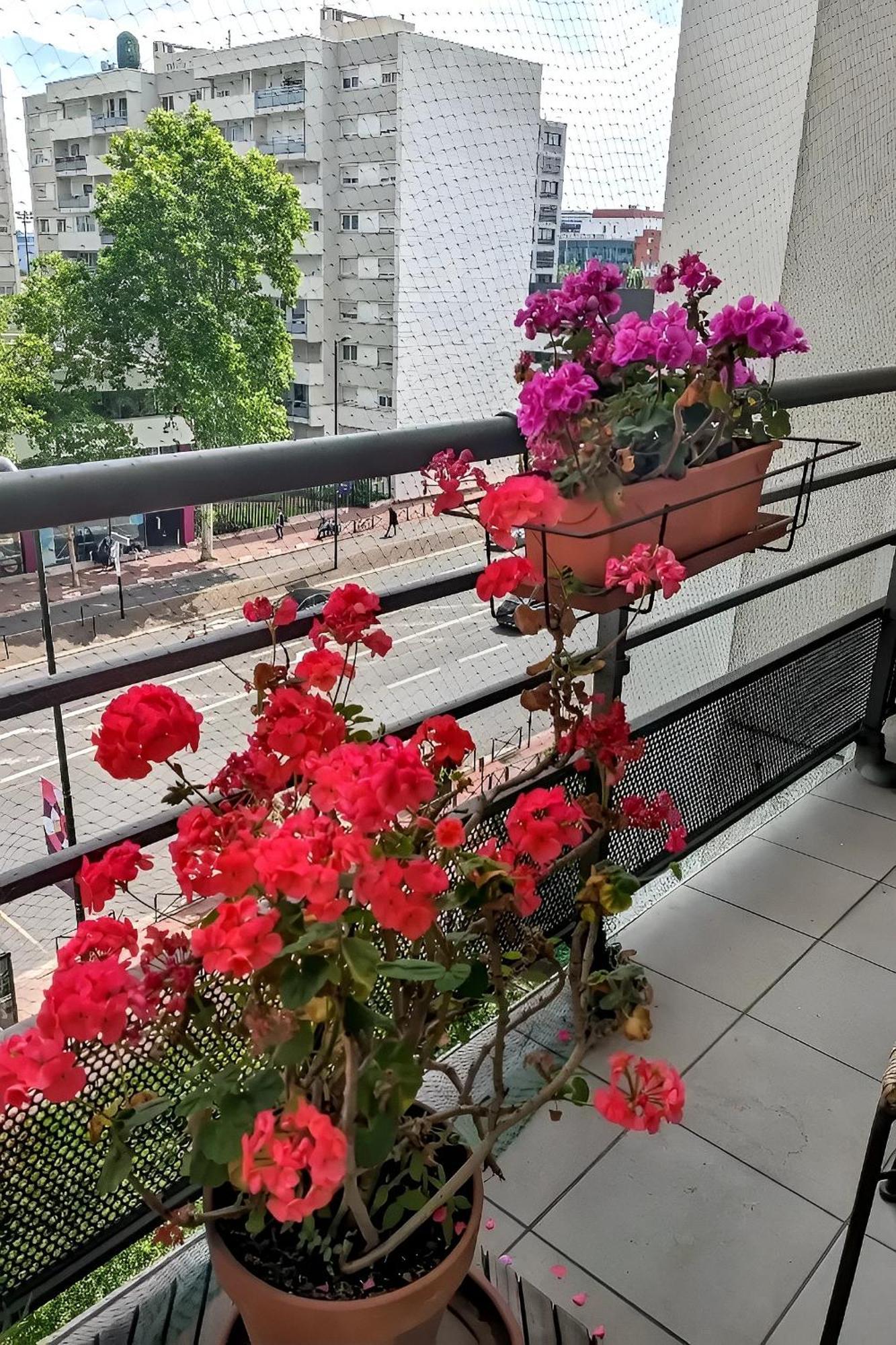 Levallois-Perret -Porte De Paris Exterior foto